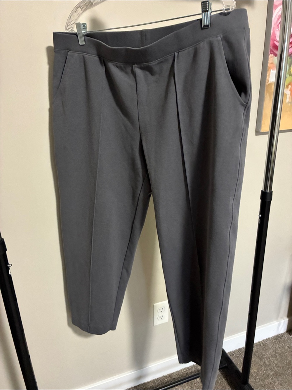 Time and Tru Women's Dark Gray Pleated Front Dress Pants